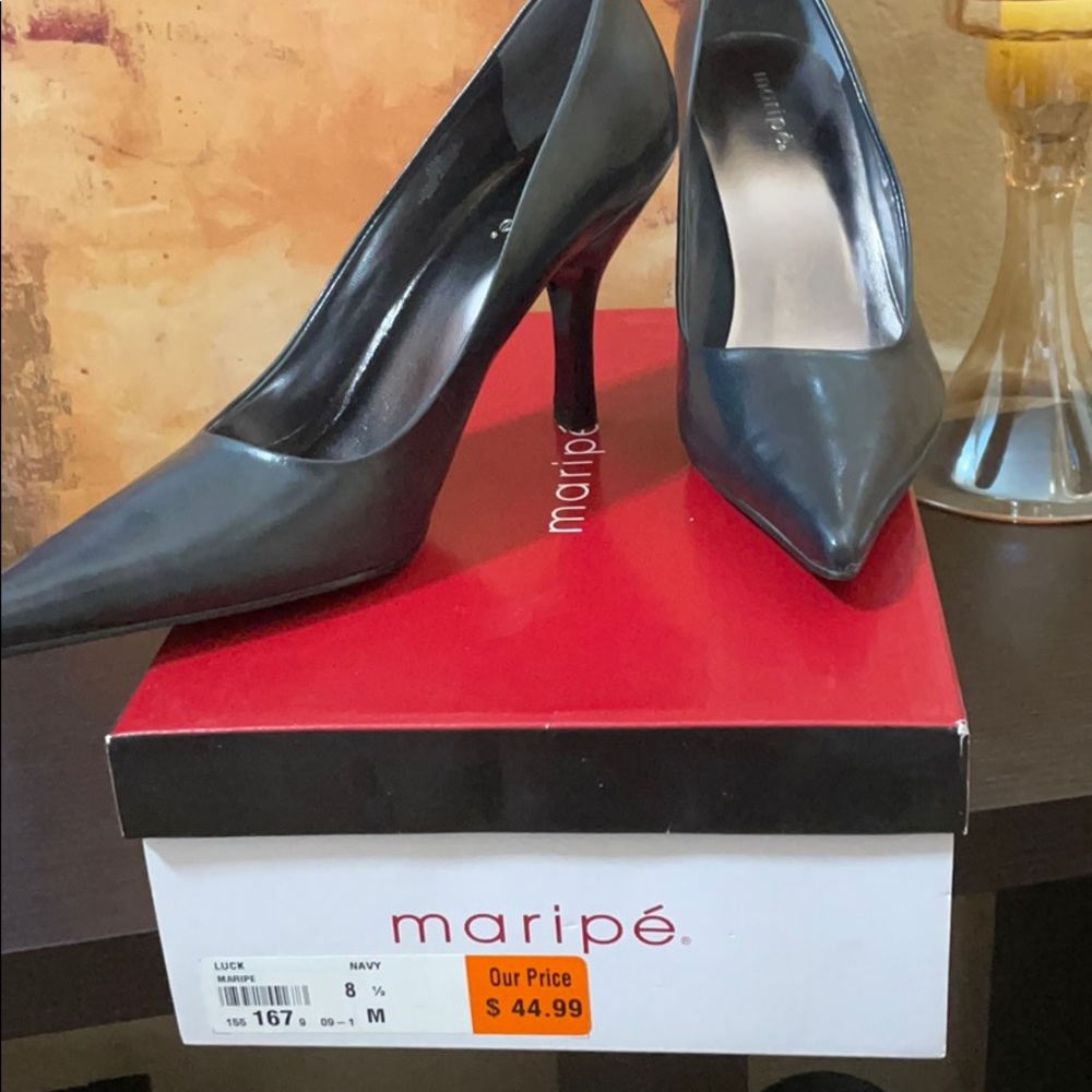 Maripe Navy Blue Heels
